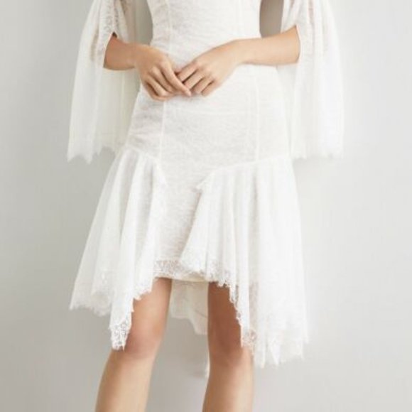 New* BCBGMAXAZRIA Lace Asymmetric Ruffle Slit Sleeve Dress Ivory Size 6 $598 - Picture 4 of 9